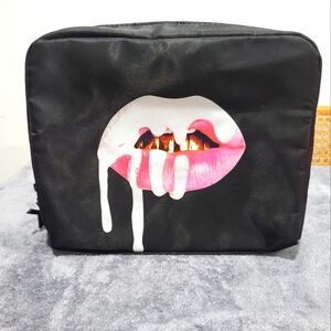 Kylie Cosmetics black makeup bag in great condition